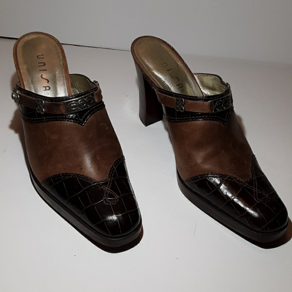 Unis brown western clog mule heels